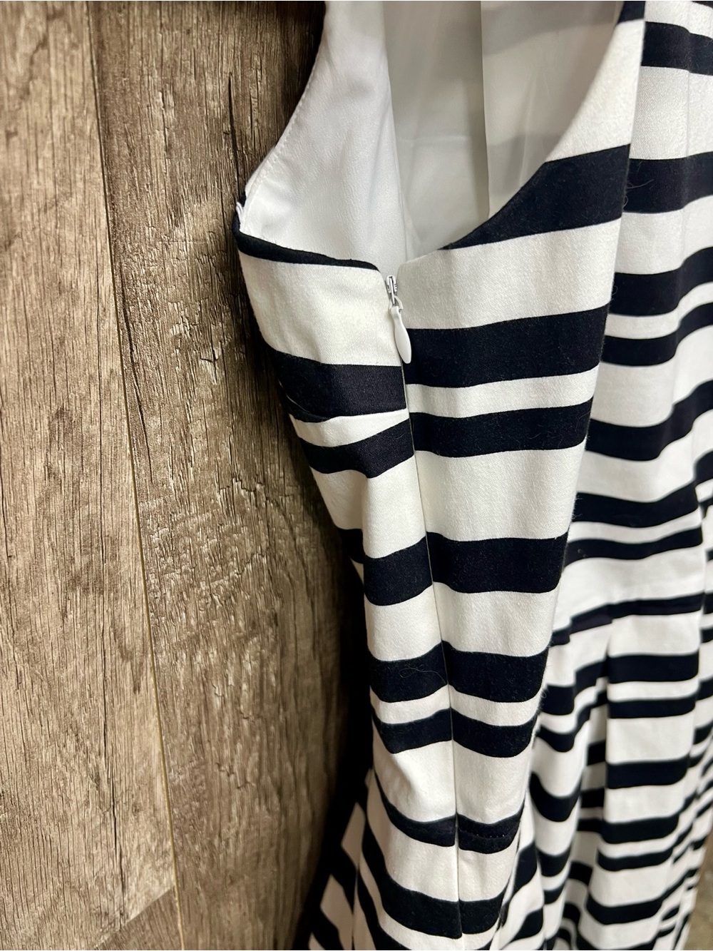 White House Black Market Dress - Picture 4 of 5